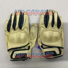 DAYTONA (Daytona)
Leather short gloves
Size: M