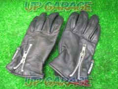 Size S
DEGNER
Leather Gloves
black