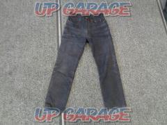 KUSHITANI EXPLORER jeans
black
Size 32