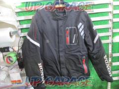HONDA nylon winter jacket
Size: LL
OSYEJ-S3M