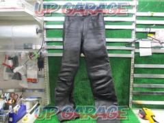 KUSHITANI cowhide riders leather pants
Size: LL