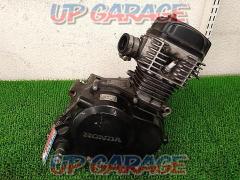 Translation
APE 50 (cab car
Type D?)
Genuine engine
*Intake and exhaust port processing available