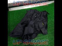 Size: L
S: GEAR
Boots cover