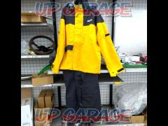 Size
XL
GOLDWIN
GSM22714
G vector professional compact rain suit