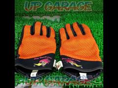 Size
M
CLAY
SMITH
Racing mesh glove
CSY-9410
