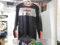 Size:30MOTOGP
FOX
Motocross jersey