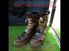 Size:26cmKUSHITANI
Moccasin boots
K-4530Z