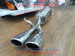 Unknown Manufacturer
Dual oval muffler