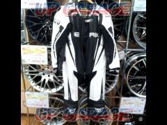 Size: 58BERIK Racing
Suit
LS1-171334-BK
The  for practice