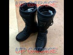 Size:25.5cmGAERNE
G-ADVENTURE
Boots