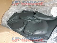 ClazzioBK leather style seat cover
46ENB5260K