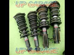 TOYOTA
86 (ZN6
Late)
Genuine suspension kit &
RS-R down suspension