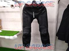 Size LRSTaichi
Boots out leather pants