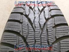 4 pieces (studless) MARSHAL
ice
WS51
215 / 65R16