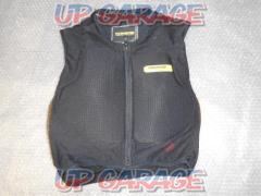 KOMINE
body polo protection liner vest