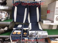 CRAFT
PLUS
california style
Type1
Seat Cover
+
CRAFT
PLUS
Center console box st.2
200 Hiace van
Wagon GL
For wide-body
