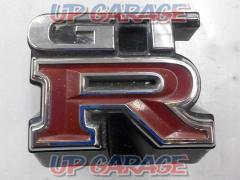 Nissan
Skyline
GT-R
Genuine front grille emblem