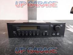 Toyota Genuine 1DIN 200mm Wide FM/AM Radio
86120-52 B 30