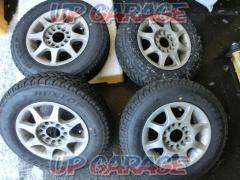 [Manufacturer unknown]
8-spoke wheels
+
DUNLOP (Dunlop)
GRANTREK
TG4
