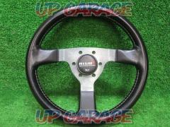 ultra-rare 
NISMO
NISMO
(Old logo)
Leather steering wheel
330 mm