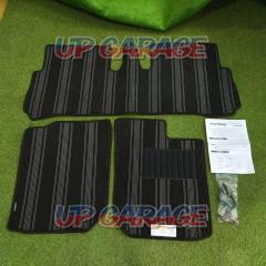 2024.04 Price reduced
DAIHATSU
Genuine carpet mats (floor mats)
Gray
Cast
4WD