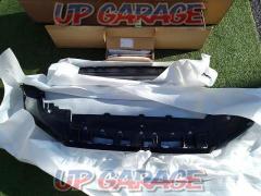 Honda
RV5
Vu~ezeru genuine
Front lip spoiler
Fog lamp garnish
Rear under spoiler set
New car removing