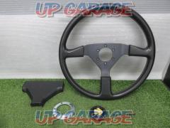 Mazda genuine (MAZDA)
Roadster genuine MOMO steering wheel