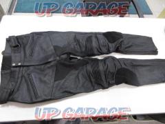 Unknown Manufacturer
Fake Leather Pants