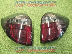 H2
HANABI
LED tail lamp
Right and left