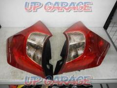Left and right set Nissan genuine
Tail lens