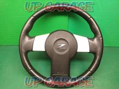 Genuine Nissan Fairlady Z/Z33
MT
Leather steering wheel
