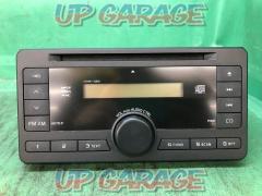 Genuine Toyota [CN-W61]
Genuine CD tuner