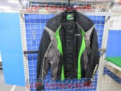 KAWASAKIJ8001-2444-2149-
Nylon jacket
Size L