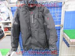 KUSHITANIK2801
aloft jacket
Size XL