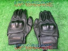 Size M
DAYTONA
Punching mesh
Leather Gloves
black