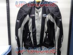 elf full mesh jacket
Black / Silver
L size