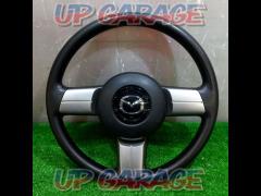 Mazda genuine
NC roadster genuine steering wheel