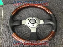 MOMO
Fighter/wood combination steering
