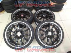 Carlsson
1/11
RS
Black
Edition
+
KUMHO
ECSTa
PS 71
New tires included for Crown/Mark X etc.!!!