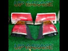TOYOTA
Crown 17 system
Genuine
Tail lens