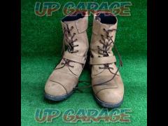 WILD
WING
Falcon boots
Size: 26.5cm
