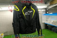 Alpinestars
T-JAWS
AIR
JACKET
We welcome purchases! Verbal appraisals are also available.