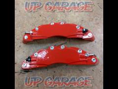 Unknown Manufacturer
Brake caliper cover
Red
