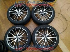 TWS with new tires
115F
Monoblock
gloss black cut finish
Forged wheel
+
KENDA
KR 203
225 / 45R18