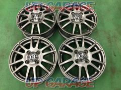 *2F warehouse wheels only, set of 4 weds
NIRVANA