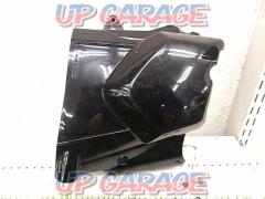 GSX1400
Genuine front sprocket cover
black