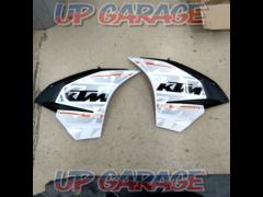 KTM genuine side cowl + side cowl inner left and right set
RC250(’15)