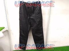 Wakeari W‘IMPACT
Winter pants
Size: L84-94cm