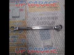Snap-on box wrench XB2426
3/4.13/16