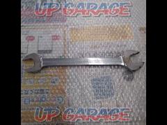 Snap-on double-ended spanner VO36381
1/8.13/16